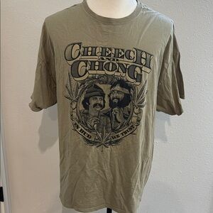 Green Short Sleeve Tee with Vintage Graphic